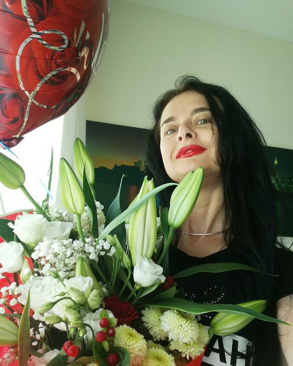 Valentine's day 2019 of dubai mistress dinah