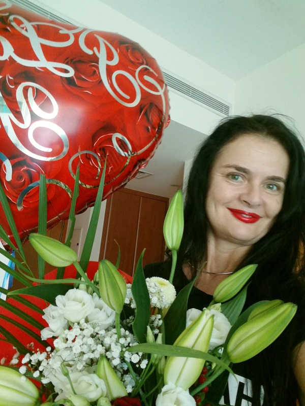 dubai mistress dinah valentine's day 2019